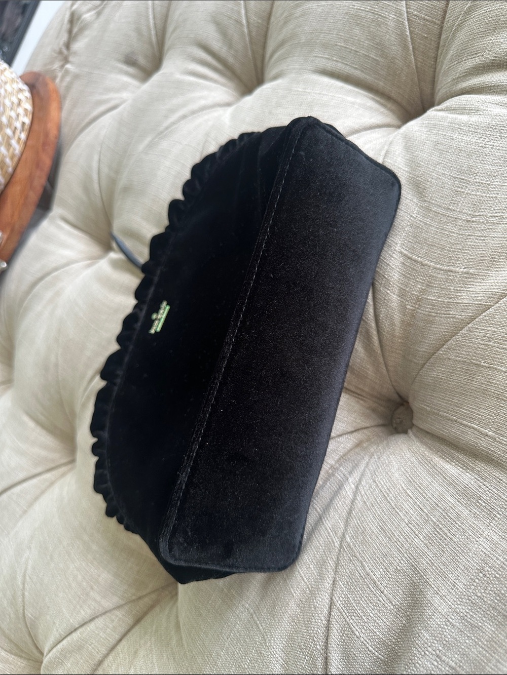 kate spade black velvet ruffle wristlet clutch - Picture 7 of 7